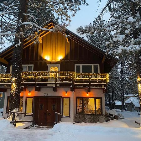 ماموث لاكيس The Mammoth Inn المظهر الخارجي الصورة